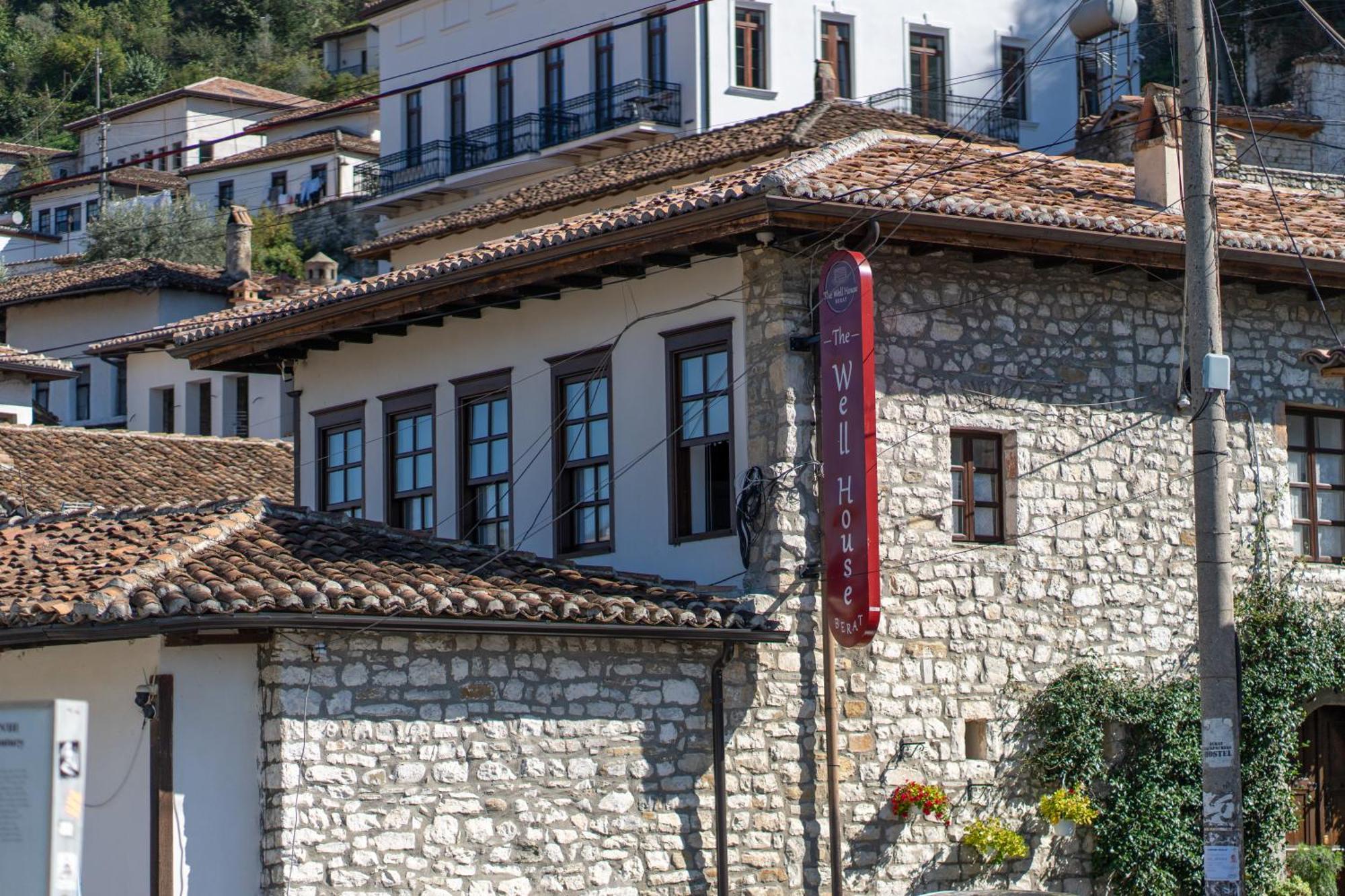 The Well House - Unesco Berat Exterior foto